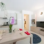Gelsi Apartament *