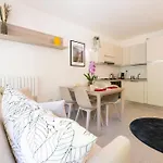 Gelsi Apartament Lecco