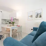 Gelsi Apartament Lecco
