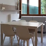 Gelsi Apartament Lecco